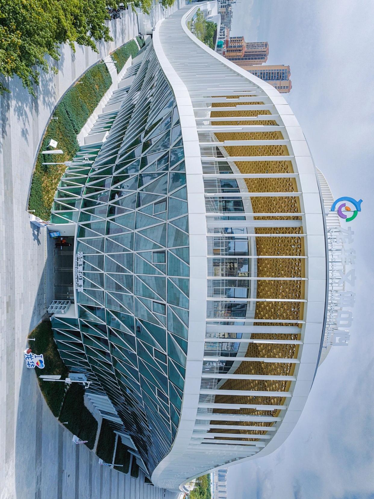 深圳龍華區(qū)青少年宮攜手廣西維構(gòu)網(wǎng)絡(luò)科技有限公司 智慧室內(nèi)導(dǎo)航系統(tǒng)賦能青少年公共服務(wù)新體驗(yàn)